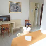 La Maison 3*