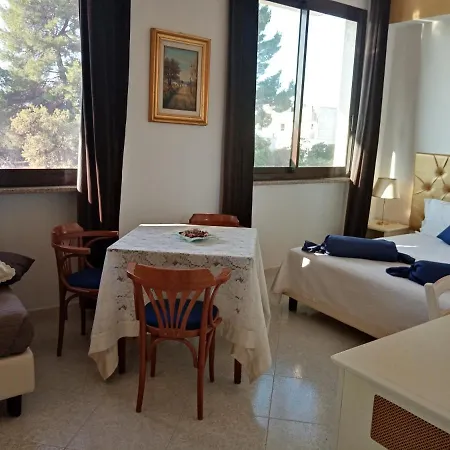 לינה וארוחת בוקר La Maison *