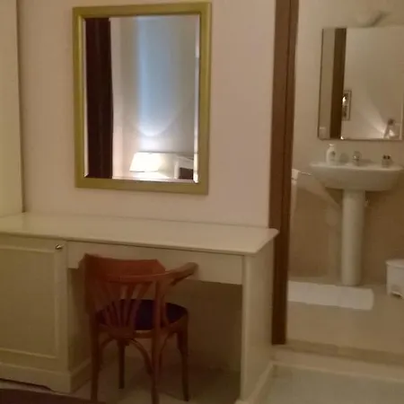 La Maison 住宿加早餐酒店 3*