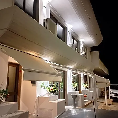 La Maison 3* 萨米凯莱-迪巴里
